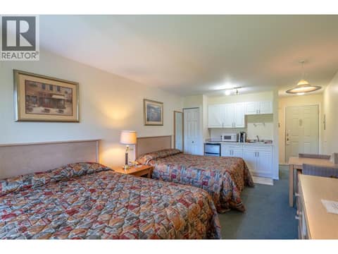 Photo 43 of 6203 Willow Avenue, Summerland Rural