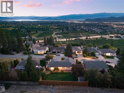 Photo 1 of 877 Toovey Road, Black Mountain, Kelowna