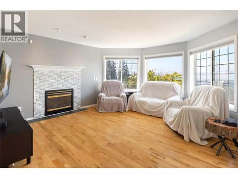 Photo 15 of 877 Toovey Road, Black Mountain, Kelowna
