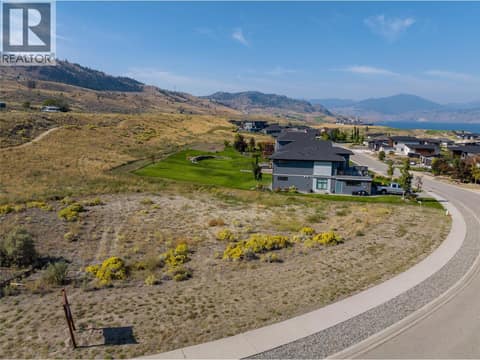Photo 10 of 195 Cavesson Way, Tobiano, Kamloops