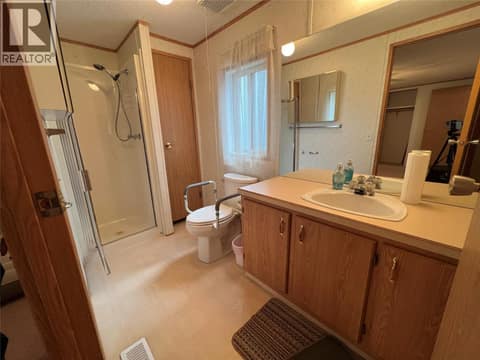 Photo 16 of 5484 25 Avenue Unit# 123, South Vernon