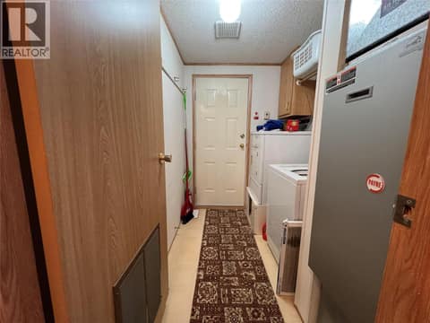 Laundry hall at 5484 25 Avenue Unit# 123, South Vernon