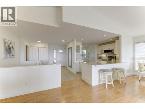 Photo 16 of 5205 Sandhills Drive, Ellison, Kelowna