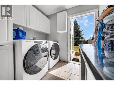 Photo 15 of 1366 Ridgedale Avenue, Columbia/Duncan, Penticton