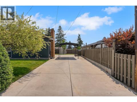 Photo 29 of 1366 Ridgedale Avenue, Columbia/Duncan, Penticton