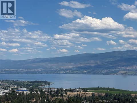 Photo 12 of 3745 Davidson Court, Glenrosa, West Kelowna