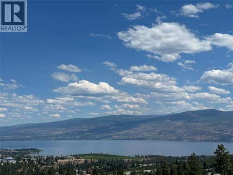 Photo 8 of 3745 Davidson Court, Glenrosa, West Kelowna