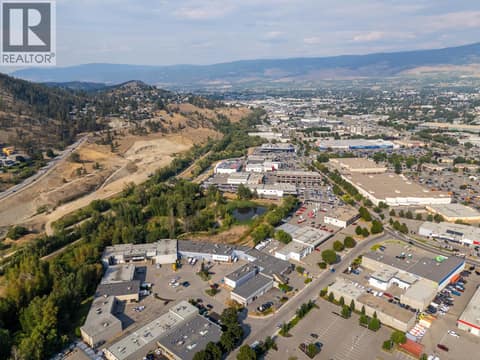 Photo 2 of 2300 Hunter Road, Dilworth Mountain, Kelowna