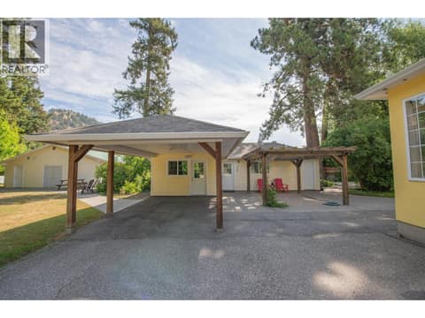 Office building or secondary suite at 1851 Miller Street, Lumby Valley