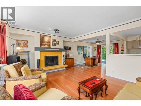 Photo 13 of 10330 Meadow Road, Lake Country East / Oyama