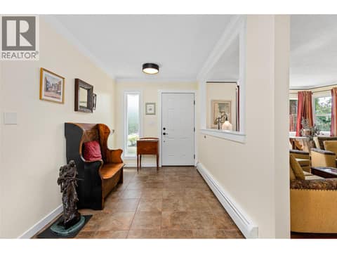 Photo 8 of 10330 Meadow Road, Lake Country East / Oyama