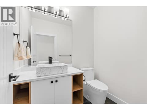 Photo 16 of 3741 Astoria Drive, Glenrosa, West Kelowna