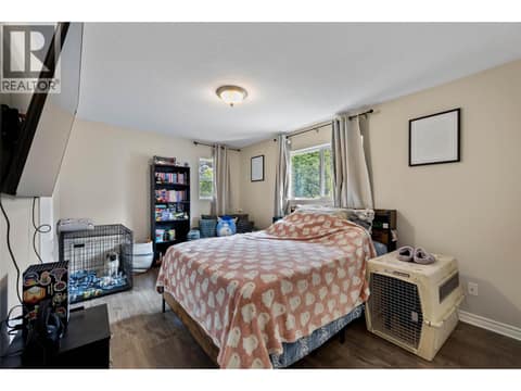 Photo 11 of 2253 PARK Drive, Valleyview, Kamloops