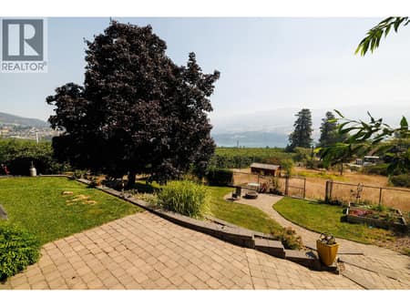 Photo 2 of 11591 Artela Drive, Lake Country East / Oyama