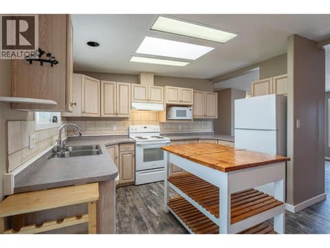 Photo 13 of 9510 Highway 97 N Unit# 26, Swan Lake West, Vernon