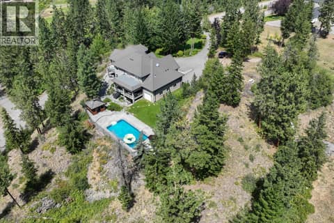Photo 2 of 2615 Harvard Road, South East Kelowna