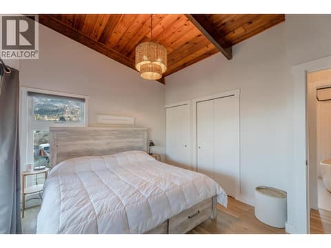Photo 10 of 334 Carmel Crescent, Eastside/Lkshr Hi/Skaha Est, Okanagan Falls
