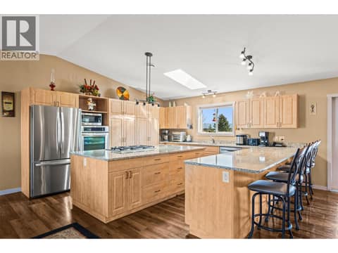 Photo 2 of 9510 97 Highway N Unit# 84, Swan Lake West, Vernon