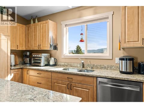 Photo 5 of 9510 97 Highway N Unit# 84, Swan Lake West, Vernon