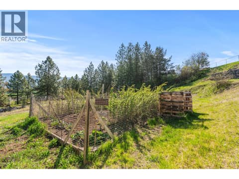 Photo 67 of 9510 97 Highway N Unit# 84, Swan Lake West, Vernon