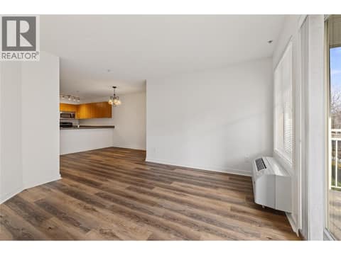 Photo 3 of 539 Yates Road Unit# 212, North Glenmore, Kelowna