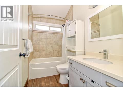 Loft bath at 6810 Santiago Loop Unit# 160, Fintry, Kelowna
