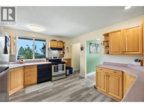 Photo 10 of 2199 Perryville Place, Westsyde, Kamloops