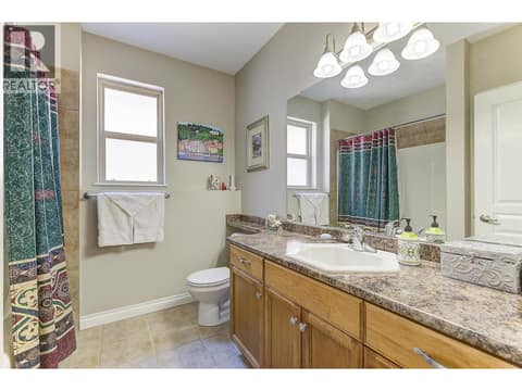 Lower level full Bath at 2455 Quail Ridge Boulevard Unit# 131, University District, Kelowna