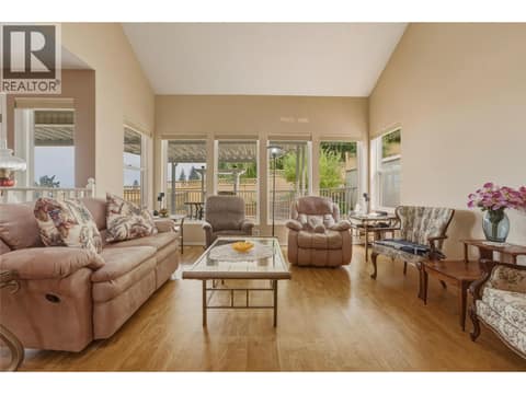 Photo 7 of 19 Preston Crescent, Enderby / Grindrod