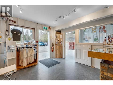 Photo 4 of 18006 Bentley Road Unit# 101, Summerland Rural