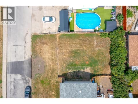 Photo 17 of 3401 12 Street, East Hill, Vernon