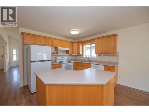 Photo 13 of 5888 Okanagan Landing Road Unit# 29, Okanagan Landing, Vernon