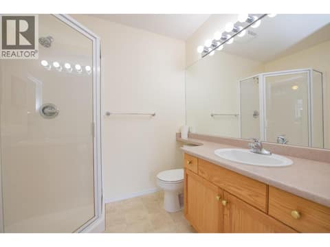 Primary Ensuite at 5888 Okanagan Landing Road Unit# 29, Okanagan Landing, Vernon