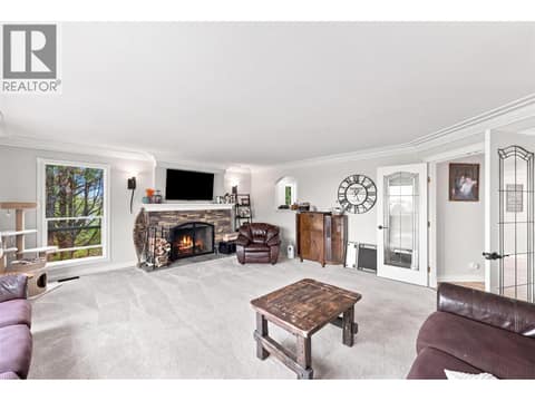 Photo 10 of 897 WAWN Road, Westsyde, Kamloops