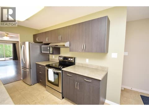 Photo 16 of 3906 Pleasant Valley Road Unit# 19, Harwood, Vernon
