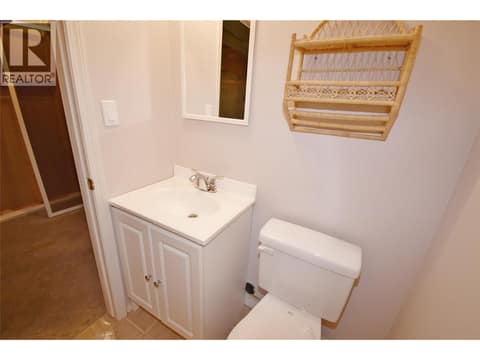 Photo 63 of 3906 Pleasant Valley Road Unit# 19, Harwood, Vernon