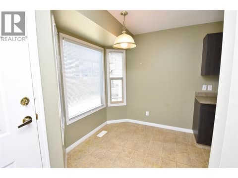 Breakfast nook at 3906 Pleasant Valley Road Unit# 19, Harwood, Vernon