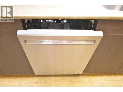 New dishwasher at 3906 Pleasant Valley Road Unit# 19, Harwood, Vernon