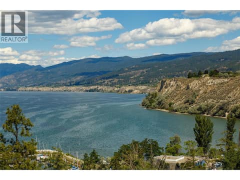 Photo 58 of 581 & 571 Vancouver Avenue, Uplands/Redlands, Penticton