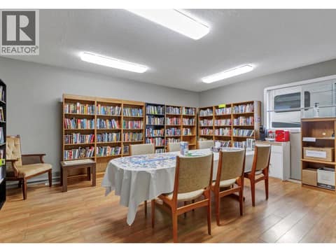 Well organized Clubhouse library at 8000 Highland Road Unit# 33, North BX, Vernon