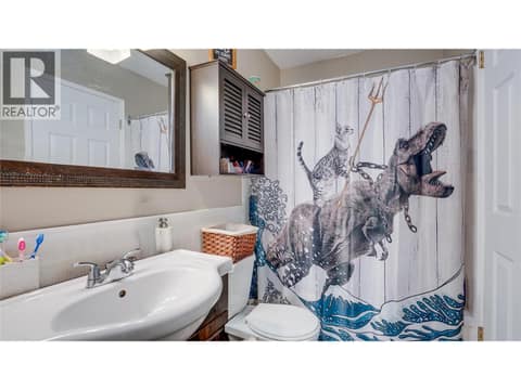 Upstairs Bath at 4100 24 Avenue Unit# 131, City of Vernon