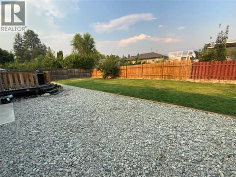Photo 6 of 1134 WOODLANDS Drive, Columbia/Duncan, Penticton