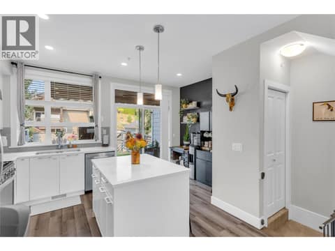 Photo 5 of 13098 Shoreline Way Unit# 50, Lake Country North West