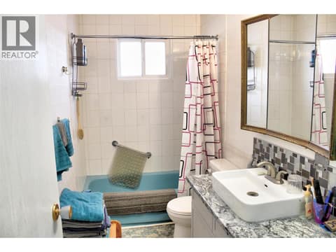 Photo 13 of 2860 Willowdale Drive, Armstrong/ Spall.