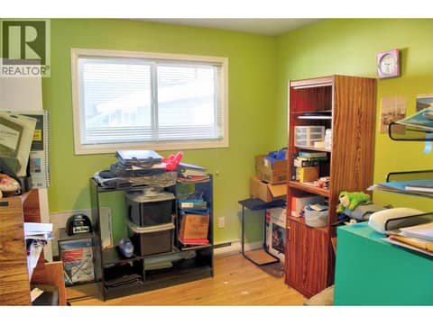 Photo 14 of 2860 Willowdale Drive, Armstrong/ Spall.