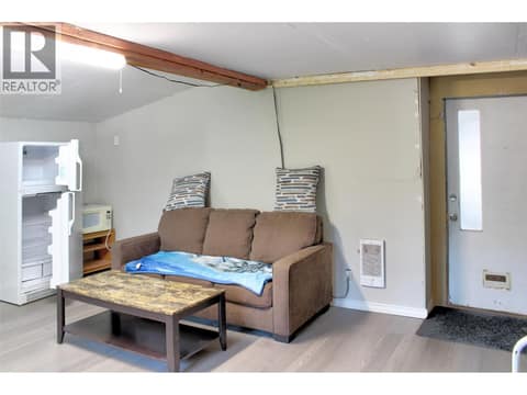 Photo 17 of 2860 Willowdale Drive, Armstrong/ Spall.