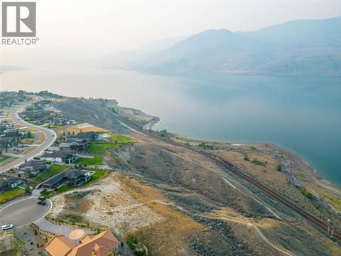 Photo 12 of 128 Lake Point Court, Tobiano, Kamloops