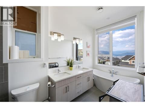 Photo 18 of 1076 SYER Road, Columbia/Duncan, Penticton