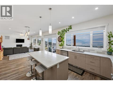 Photo 42 of 1076 SYER Road, Columbia/Duncan, Penticton