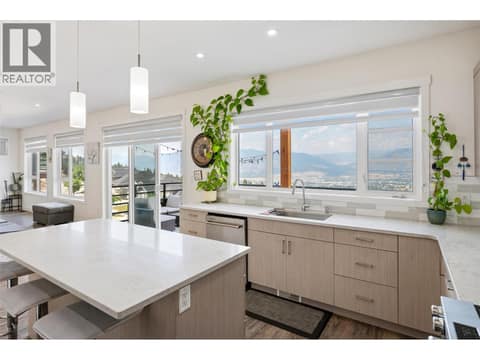 Photo 43 of 1076 SYER Road, Columbia/Duncan, Penticton